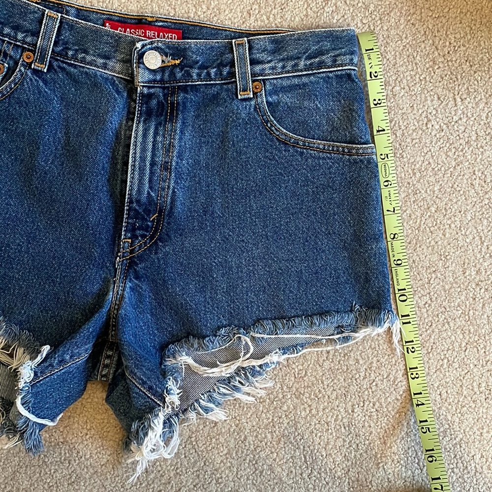 Levi’s 550 Denim Shorts - Picture 8 of 10